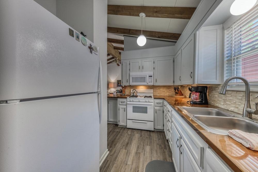 Nana and Papa's Mountain Retreat by Kokopelli Property Management