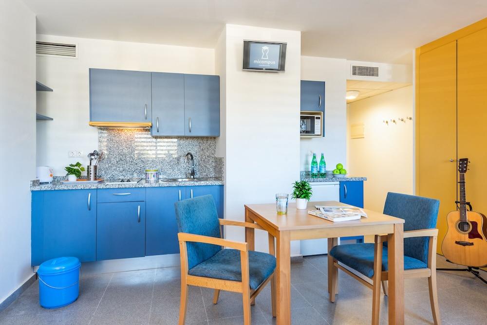 Micampus Rector Estanislao del Campo - Students Residence