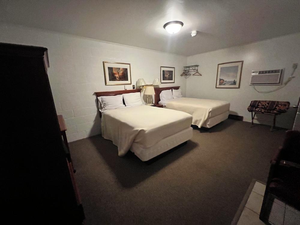 Hotel Prairie Winds Carthage Keokuk Hwy 136