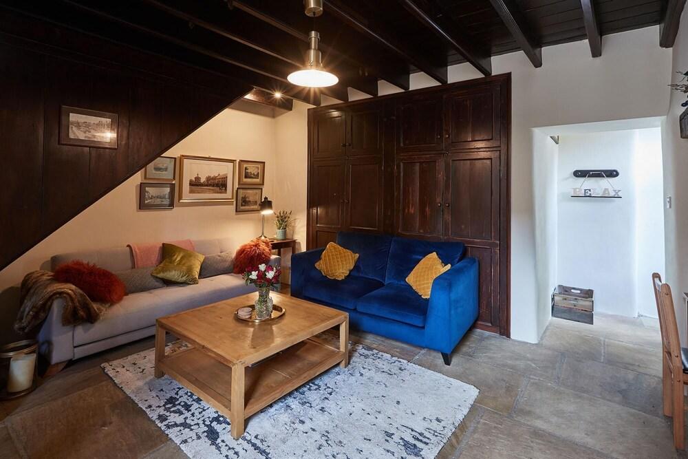 Host Stay Castle Cottage Barnard Castle