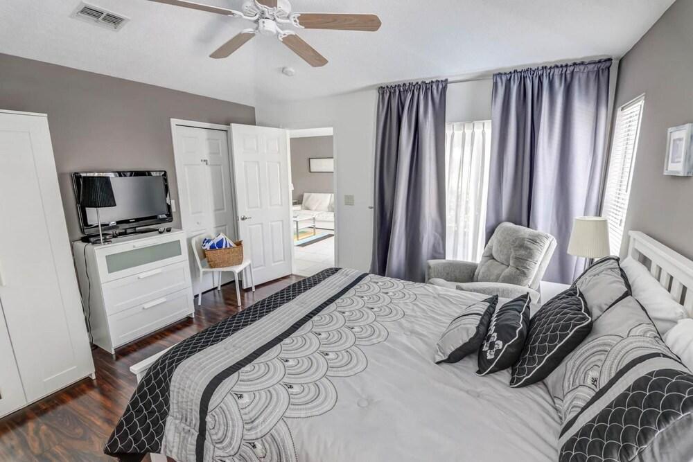 Careys Southern Dunes Vacation Home