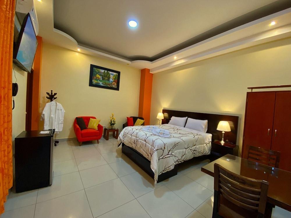 Hotel Las Palmeras - Huacho