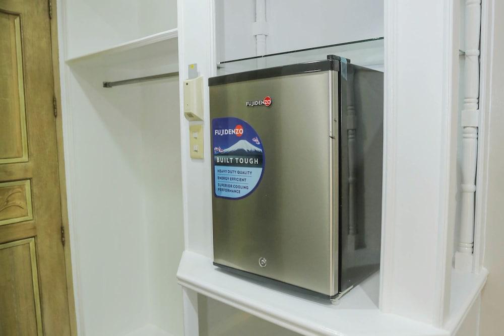 Holiday Plaza Hotel - Cebu