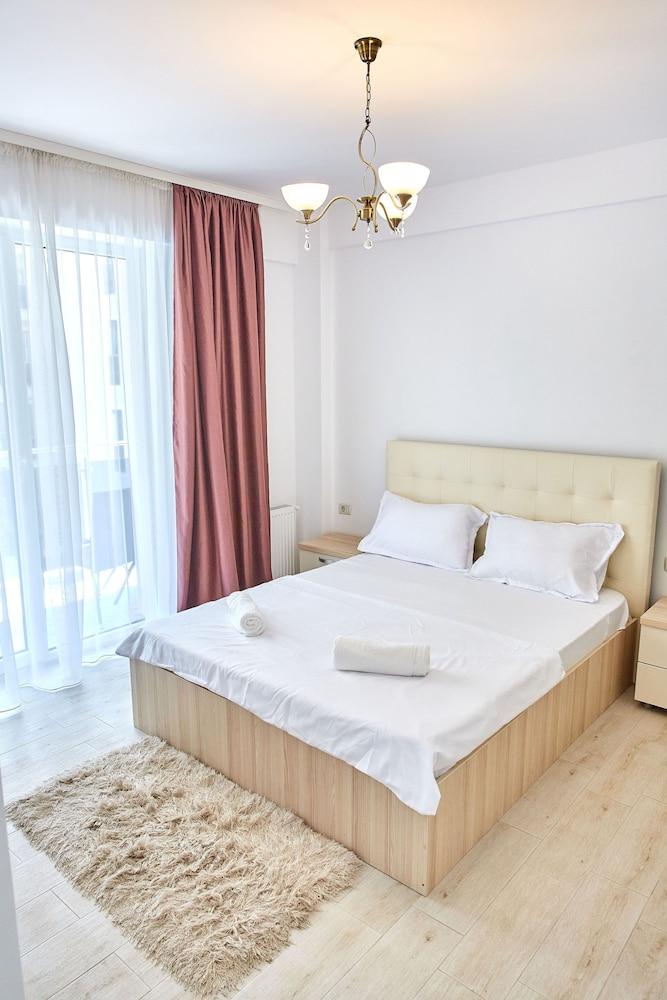 Apartamente Astoria