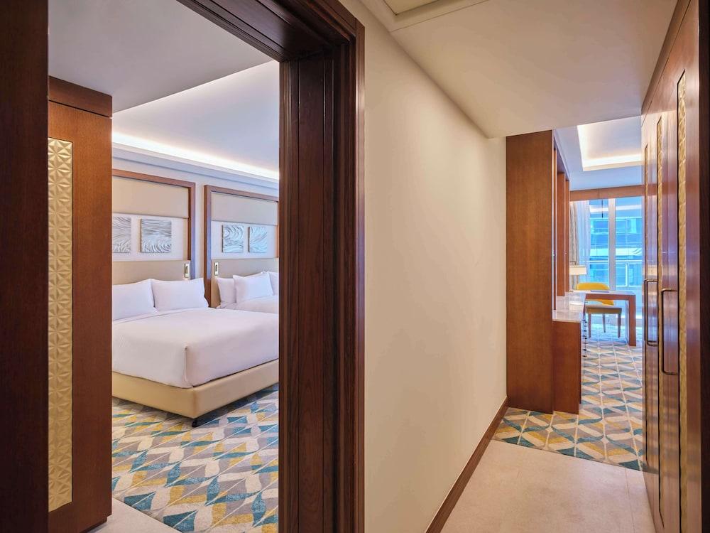 Hilton Cairo Nile Maadi