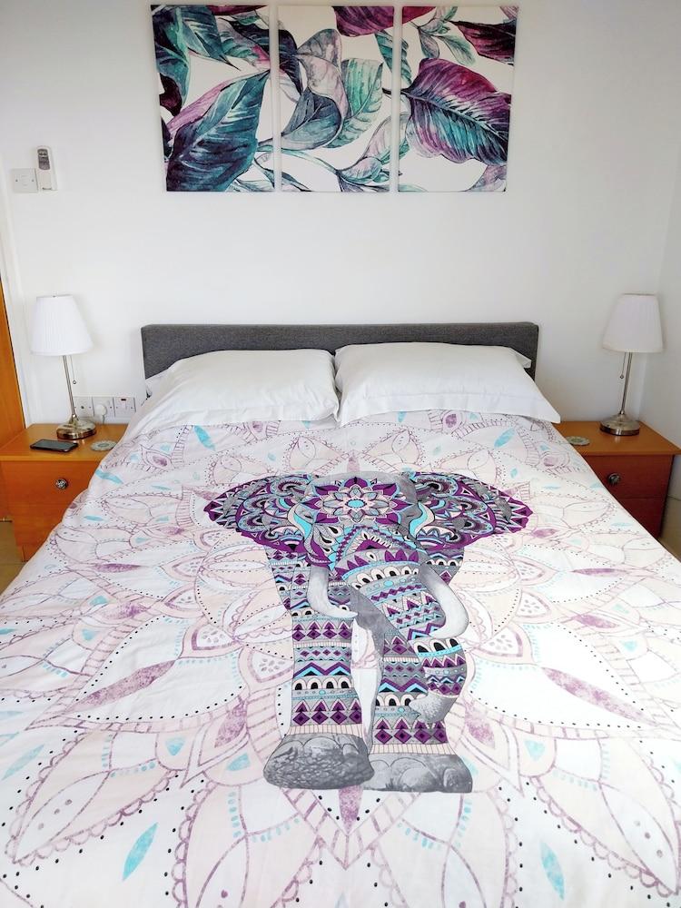 Stunning Spacious 2-bed Apartment in Liopetri