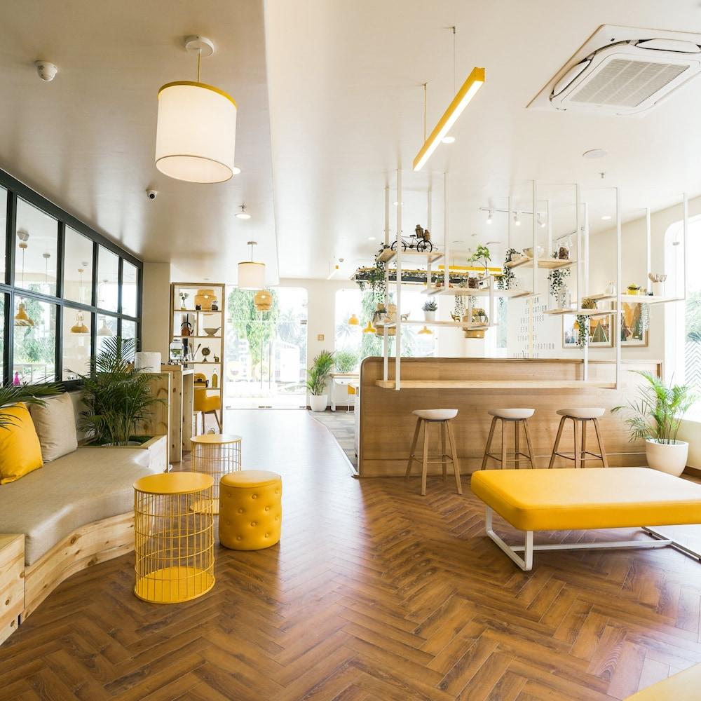 Bloom Hotel - Bengaluru Airport