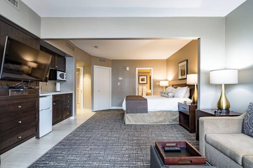 Horseshoe Valley Condos