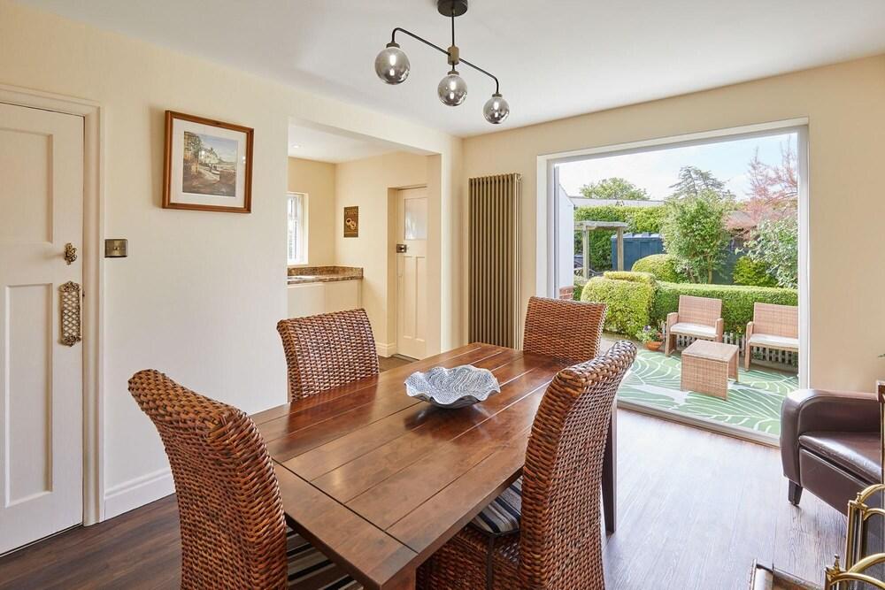 Host Stay The Moorings