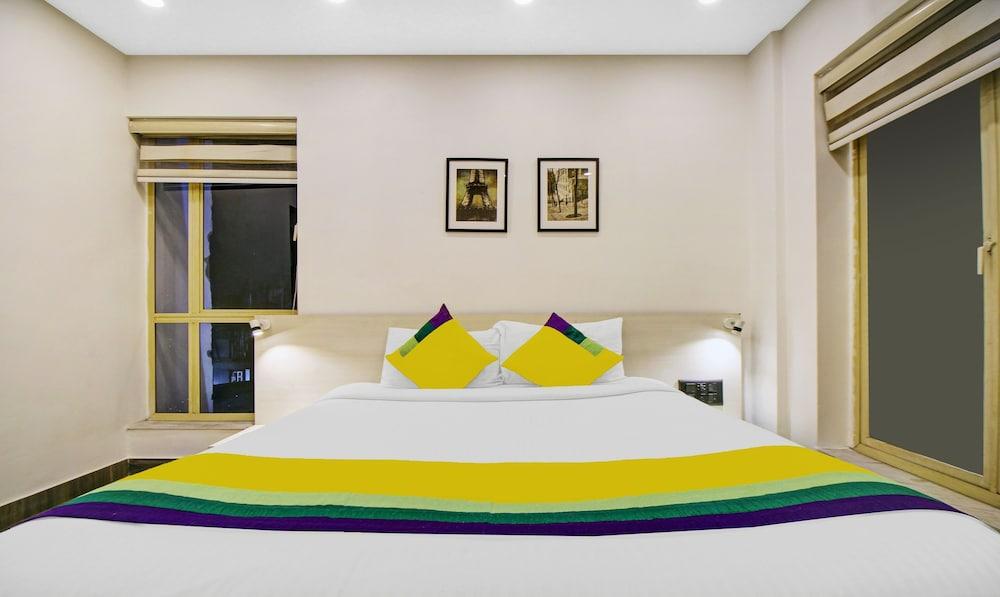 Itsy Hotels Transit Express Near Sealdah Station