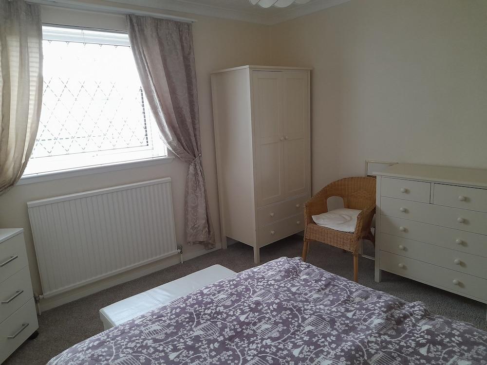 Impeccable 1-bed House in Gretna