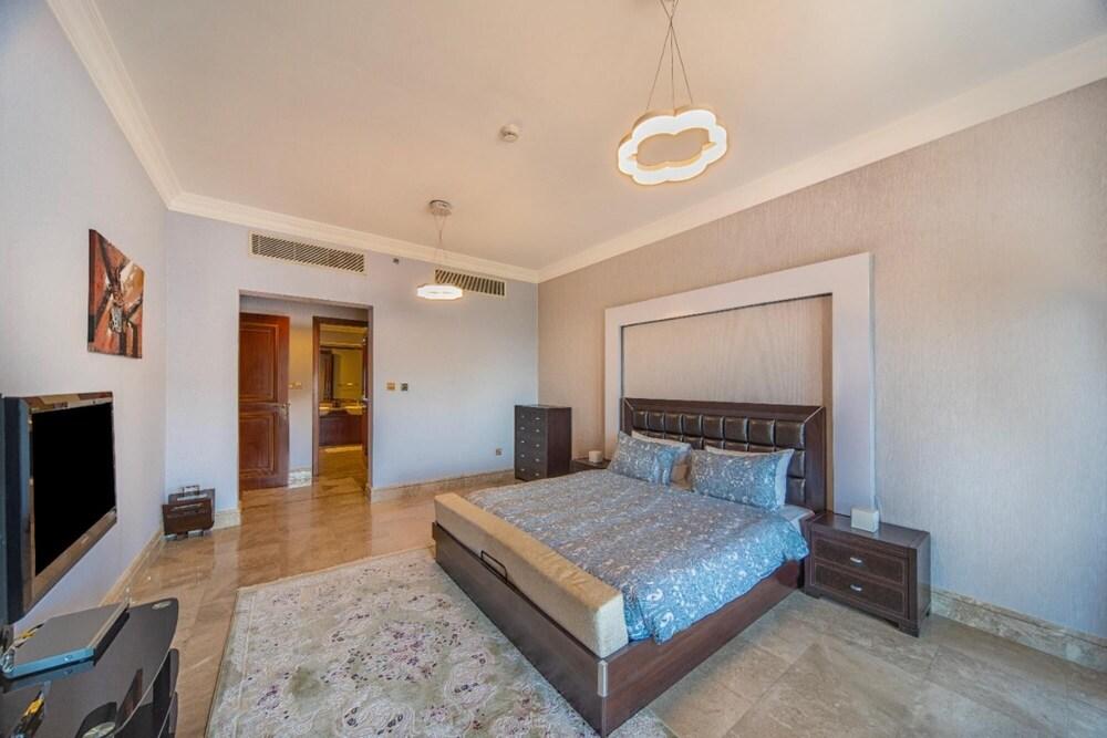 Beach Pool Fairmont Residences