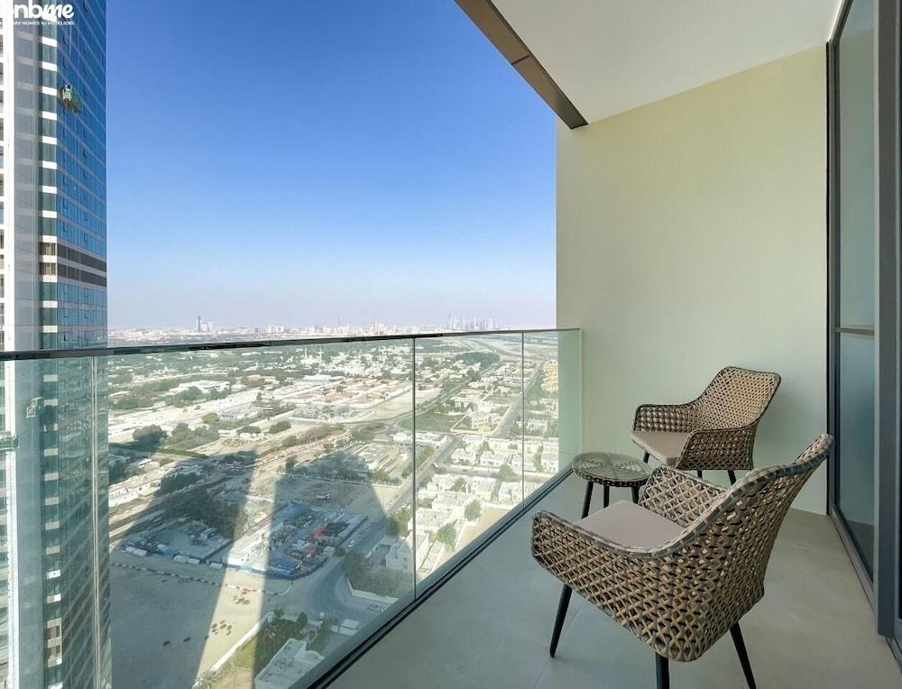 Skyscrapper Connected to DM by Bnbmehomes