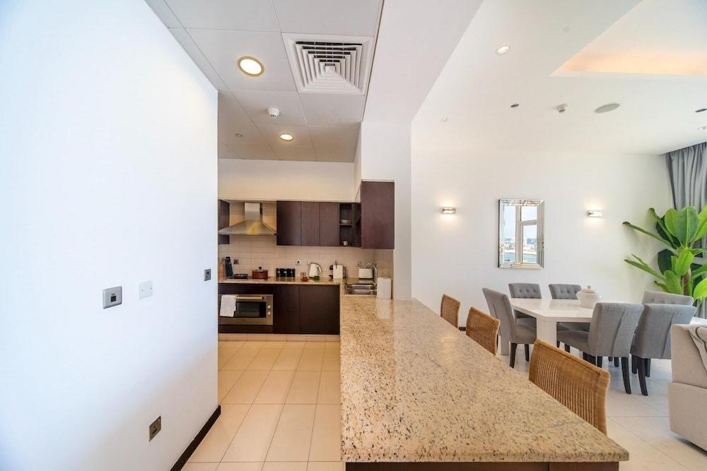 Pvt Beach Andaaz Residence