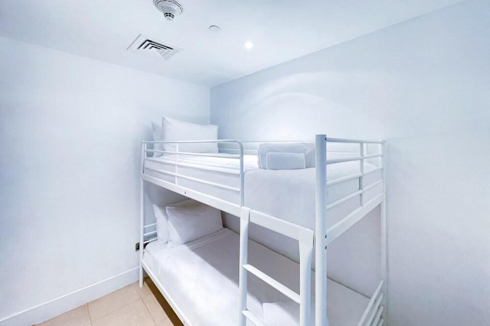 Modern 3BR APT w Maid s Room