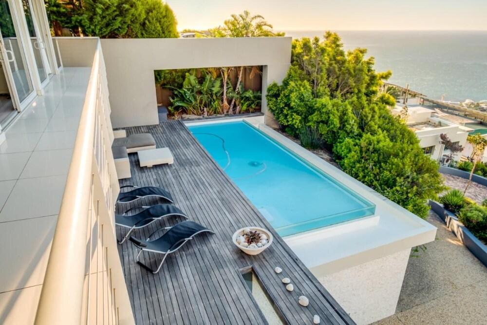 Spacious Three Bedroom Villa in Camps Bay With Private Pool and Ocean Views The Falcon