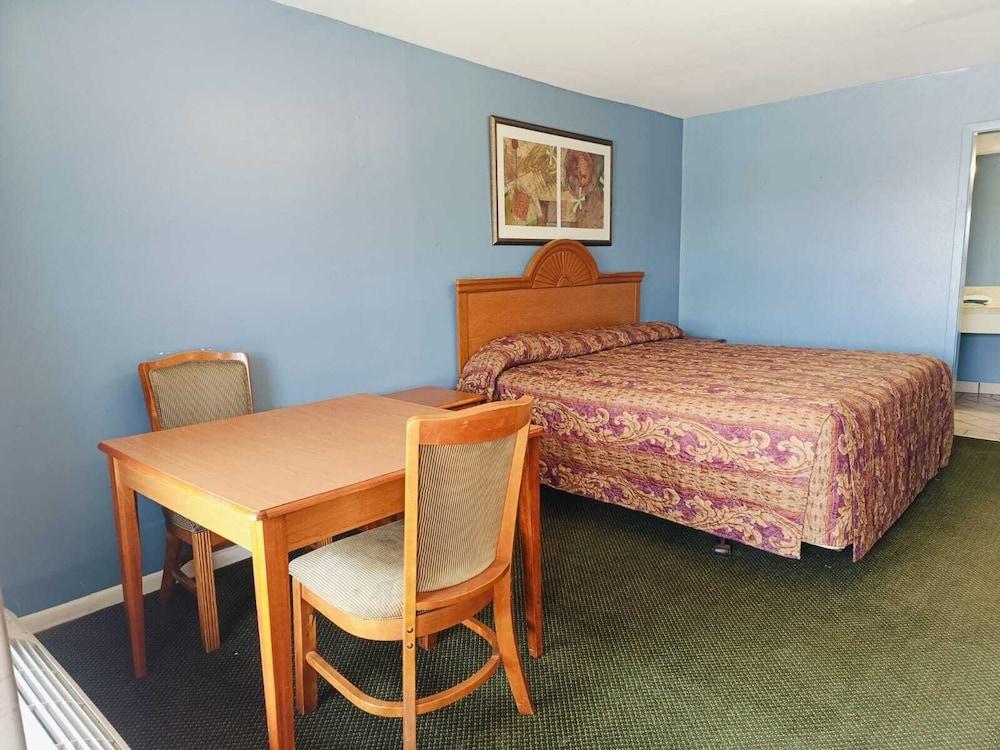 Valley Motel By Townhouse Corpus Christi Near Airport I 37