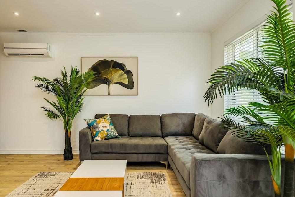 Majolica in Cape Town