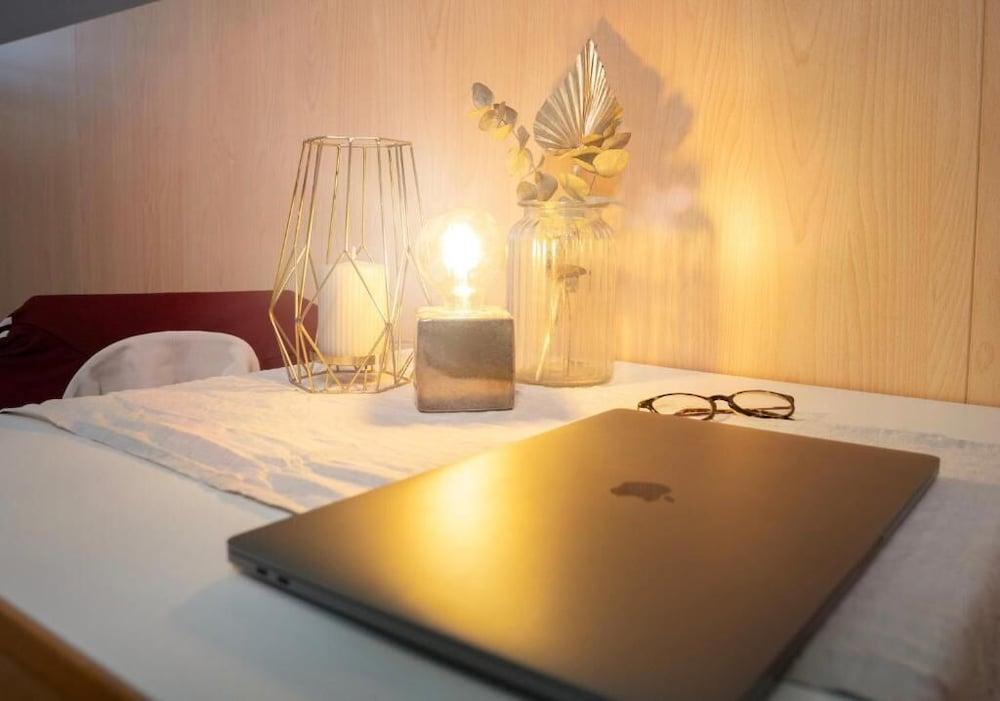 LaOla Living - Hostel