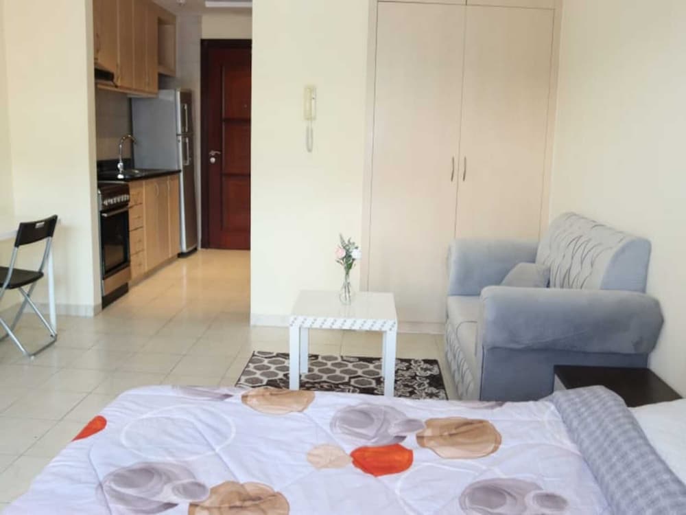 Stunning Studio - With Balcony