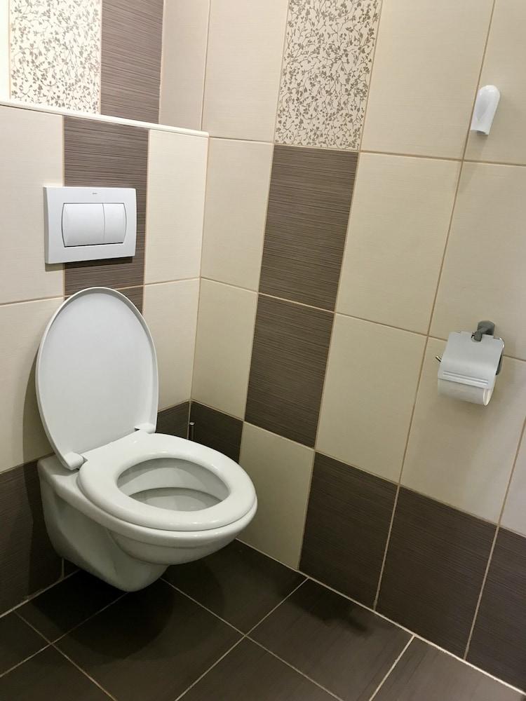 Tanners Tower Studio With A View