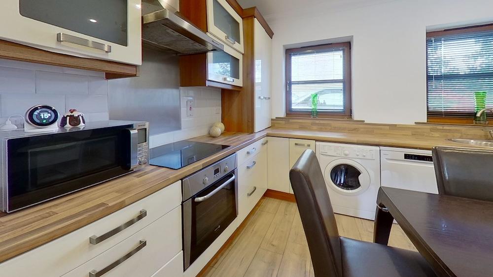 Killala Holiday Village, Superb Three Bedroom