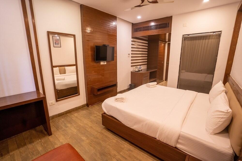 Bluebell Beach Resort