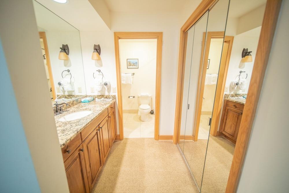 Chateaux Dumont 2717