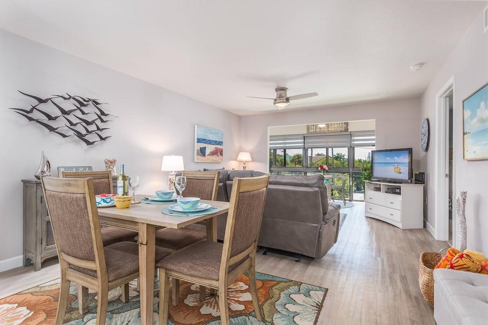 Vista Hermosa Third Floor - Elevator