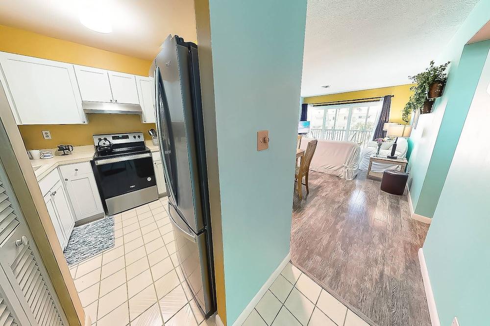 Kingston Arms On Lido Key 1BR