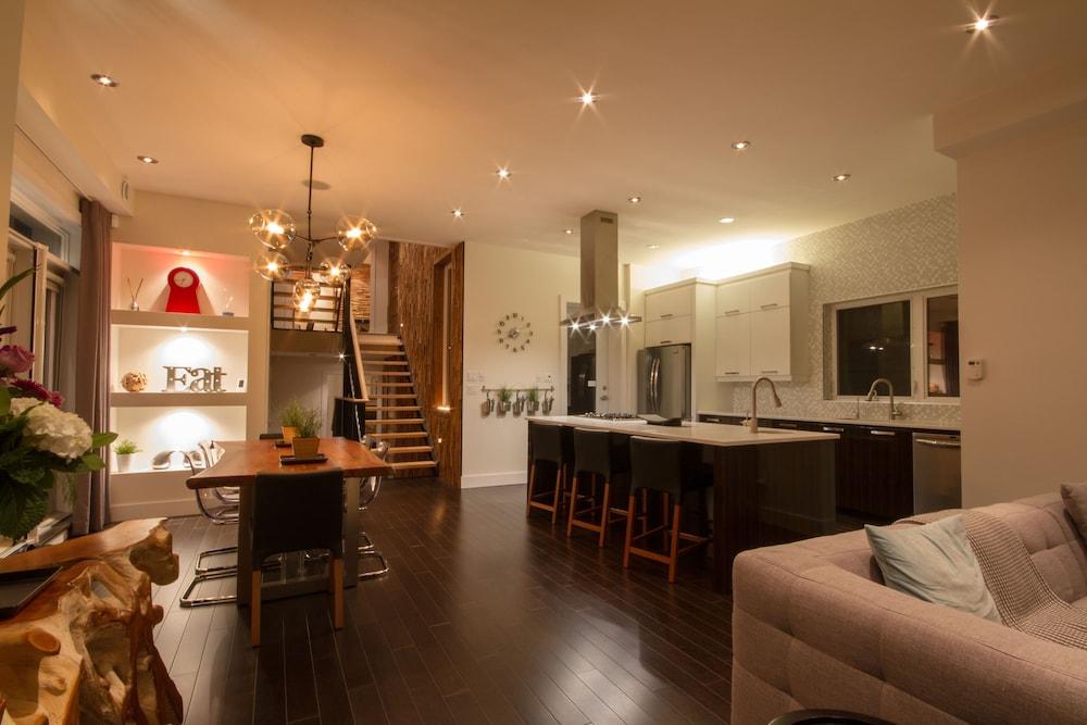 Lux Exec Home HFX Waterfront Pool Hot Tub