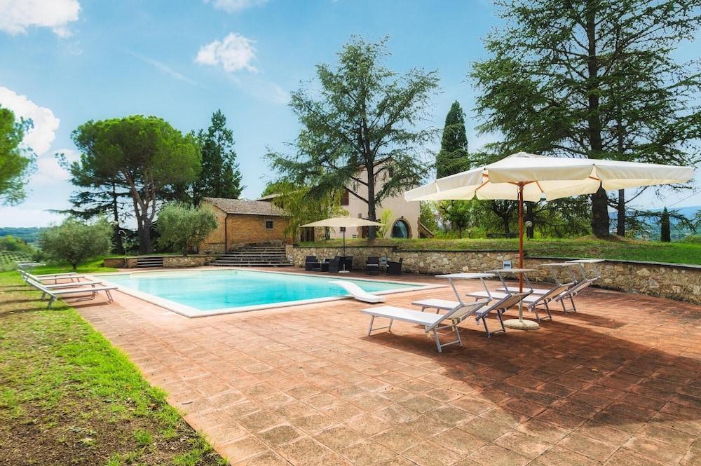 Fonte Pinella 8 in Chiusi