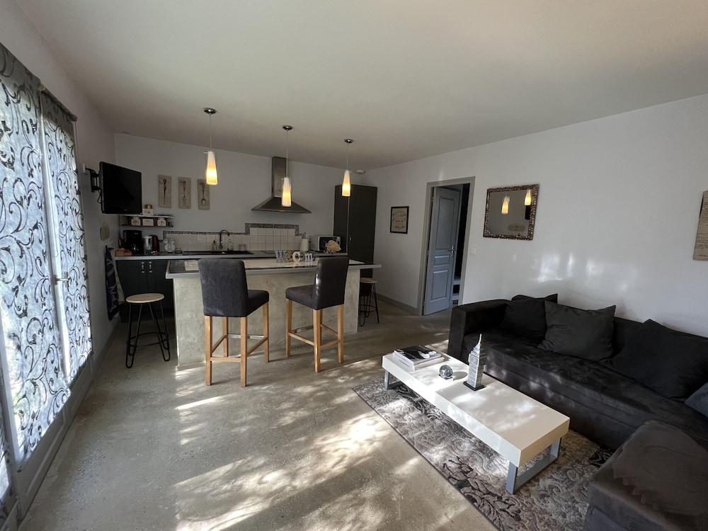 GSand Le Clos du May