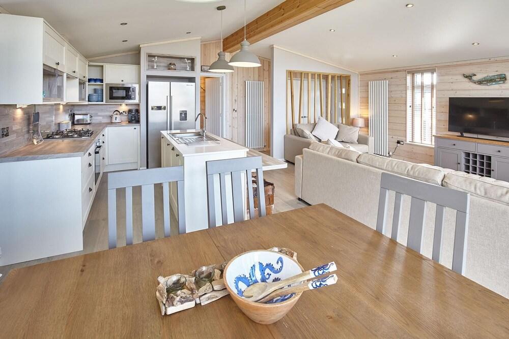 Host Stay Kittiwake Lodge