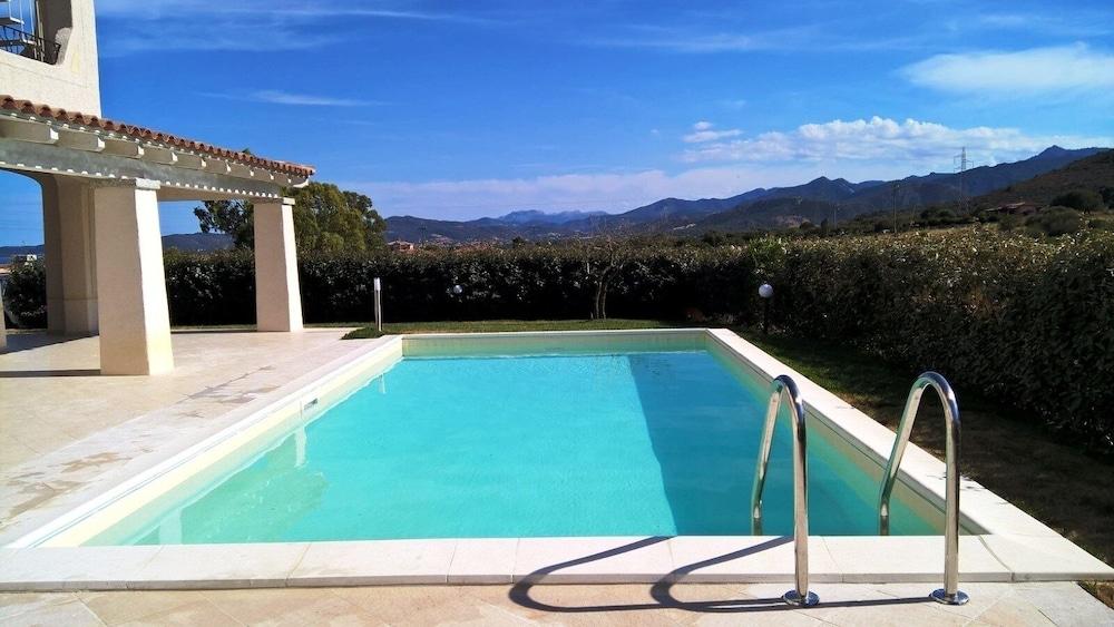 San Teodoro Exclusive Villas