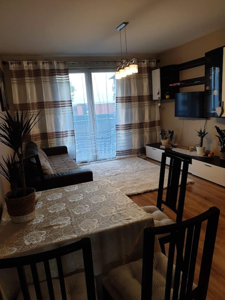 Charming 2-bed Apartment in Krakow