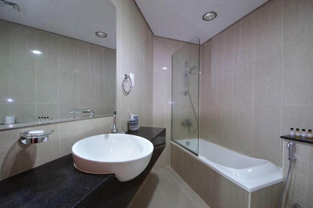 Studio Apartment in The Matrix Tower