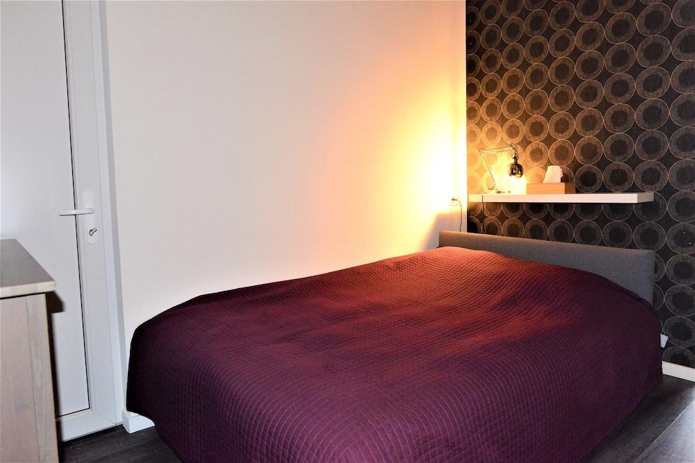 SLEEP INN ANTWERP - Flats & Suites