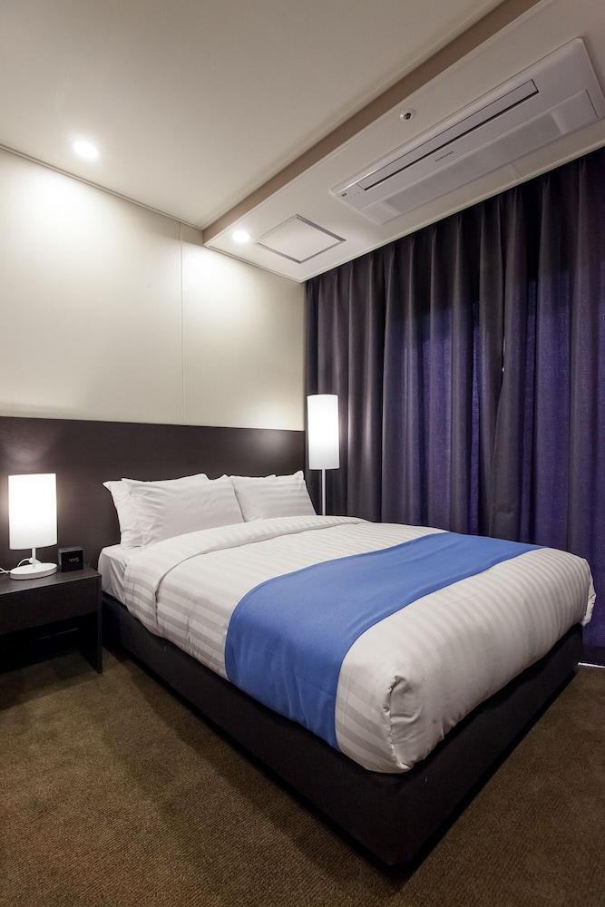 S Stay Dongtan Hotel (formerly Days Hotel Dongtan)