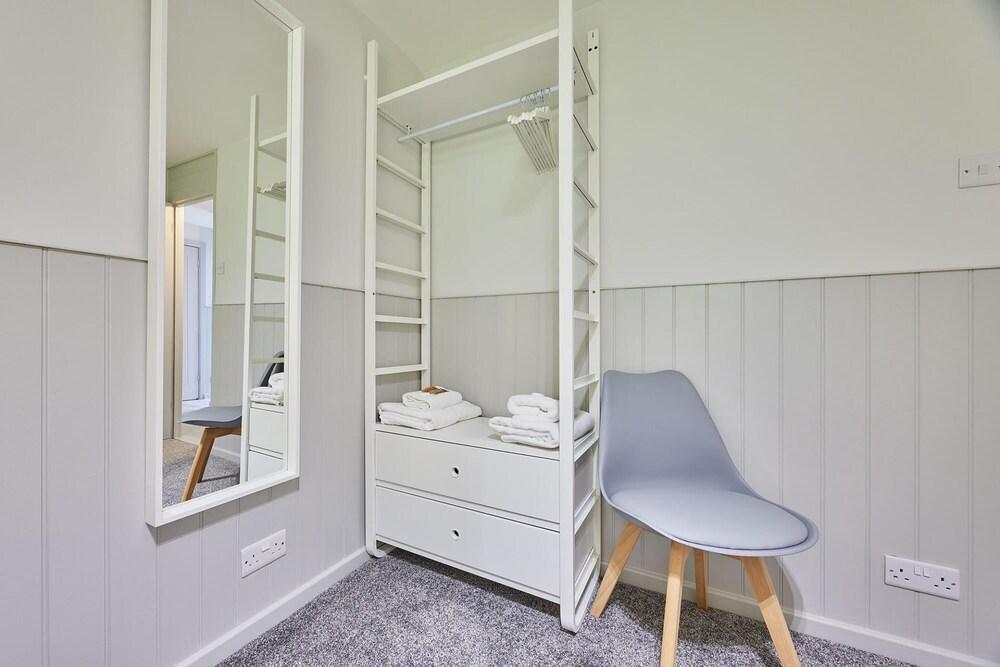 Host Stay Robin s Nest