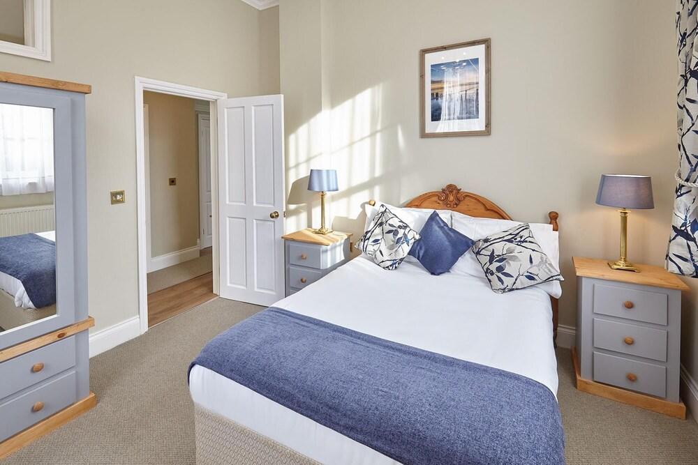 Host Stay The Old Chapel