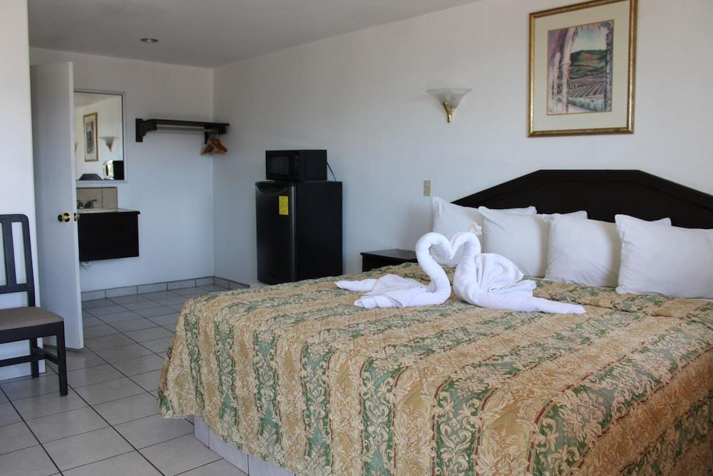 HOTEL LA QUINTA BONITA