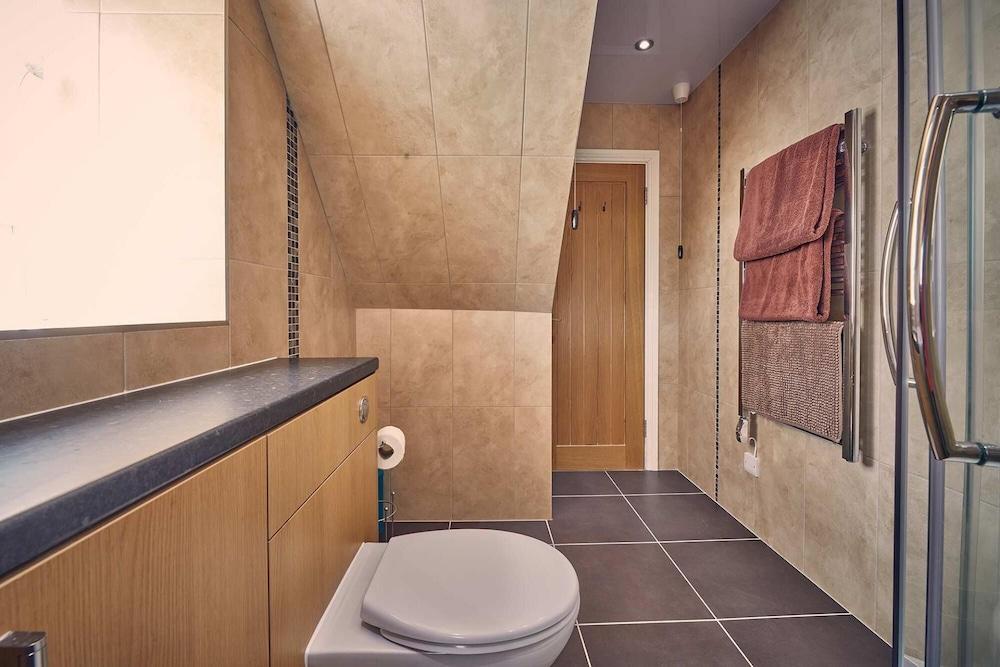 Host Stay No 6 Tulip Cottage