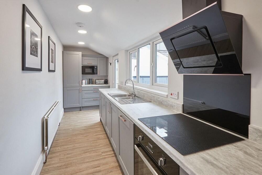 Host Stay King s Cottage