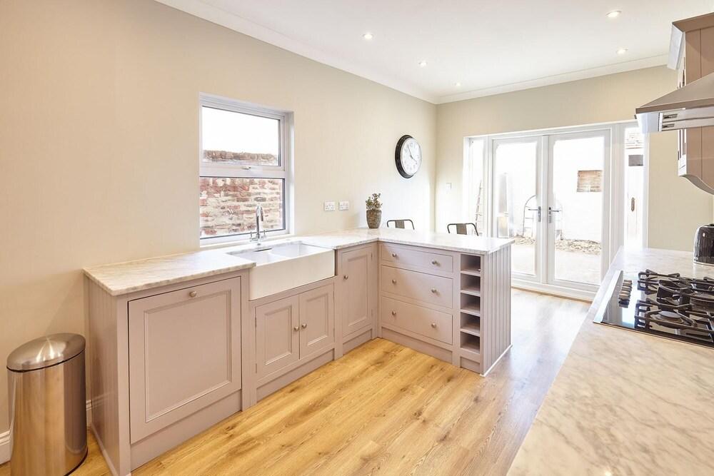 Host Stay Randolph House