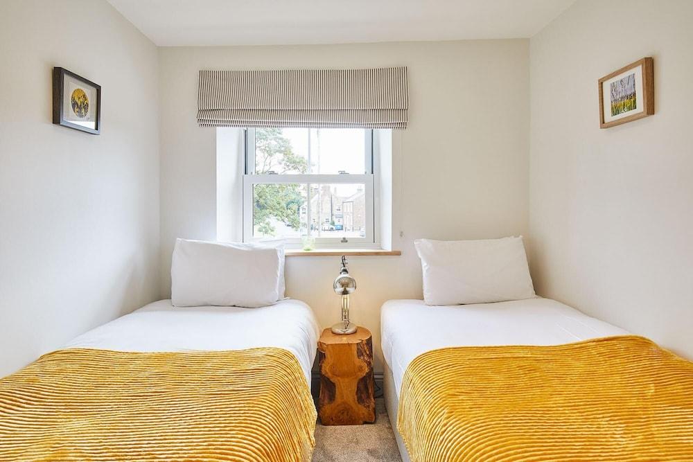 Host Stay Sunnyside Cottage