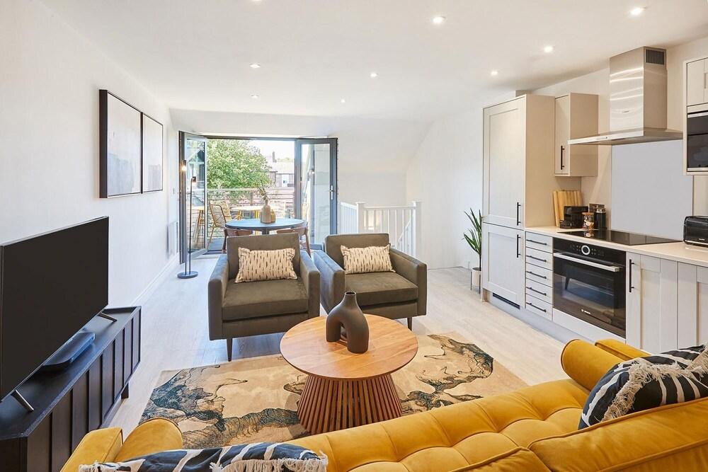 Host Stay St Johns Mews