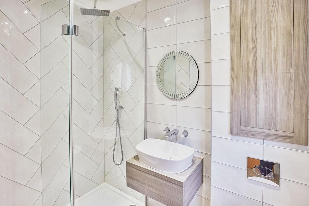 Host Stay Lane s End