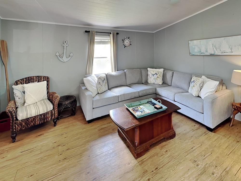 Pier Pressure by Miss Kitty’s