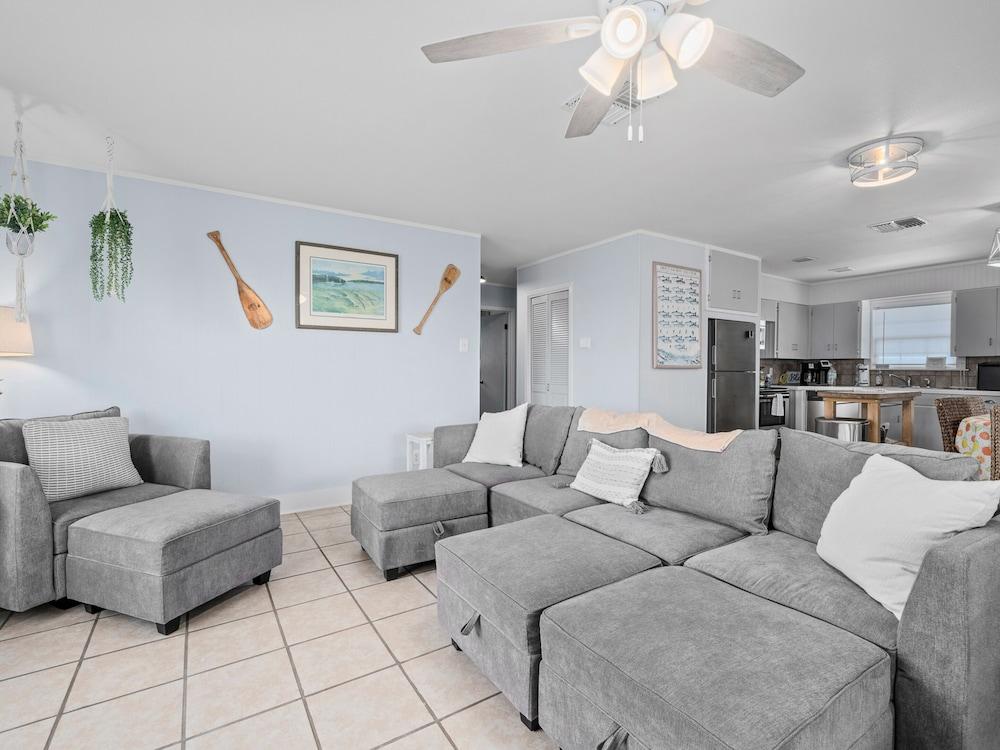 Bayside Blessing by Miss Kitty’s